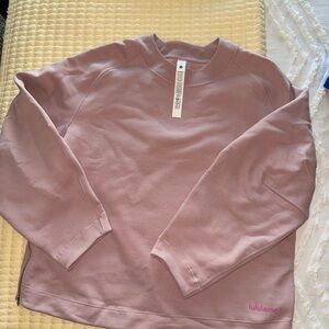 Lululemon (never worn )  Women's Dusty Pink Crewneck Sweater